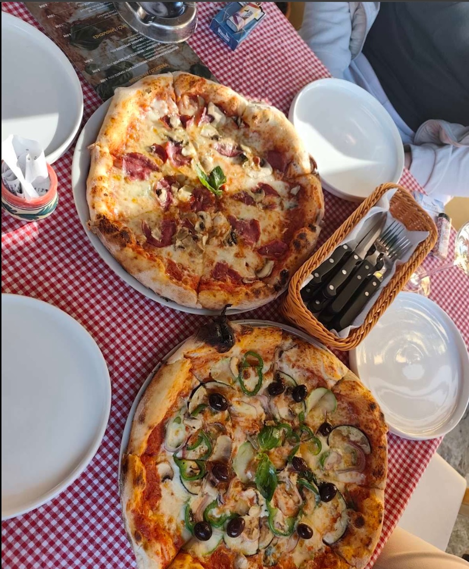 Pizzeria Kod Dede atmosphere